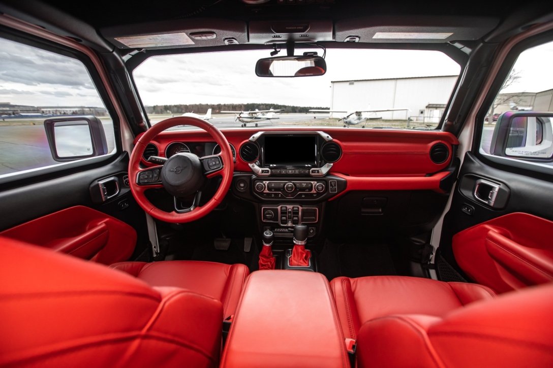 new-hercules-has-red-leather-interior