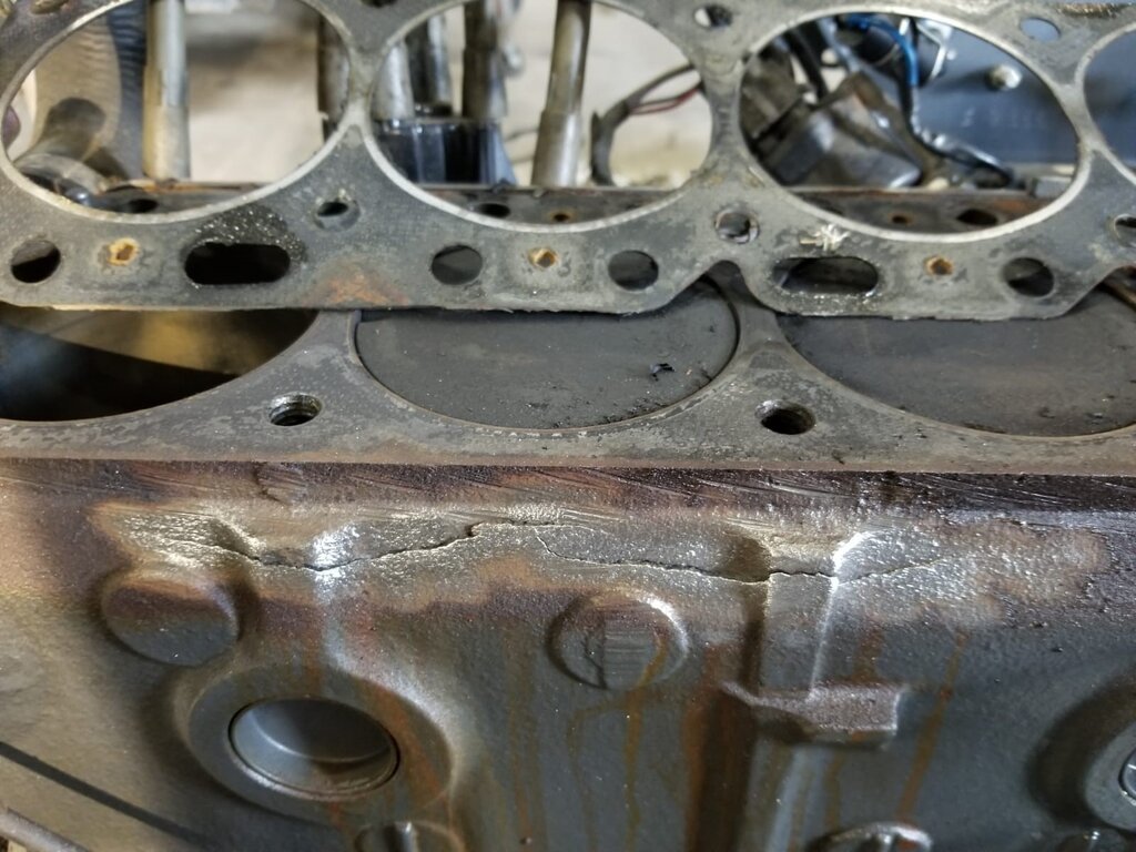 cracked-engine-block