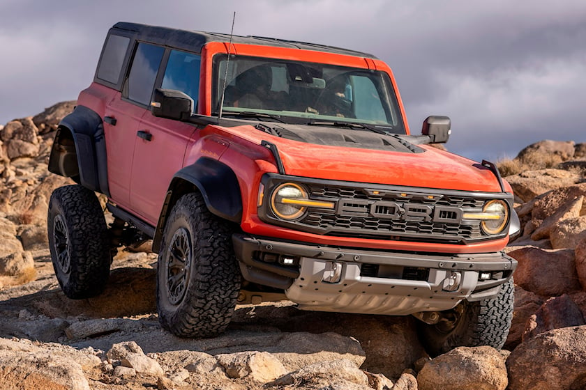 ford-bronco-is-likely-to-become-a-new-leader-in-offroading